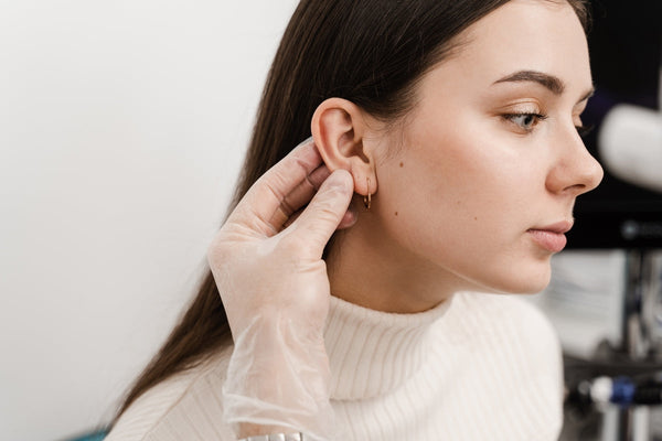 Understanding otitis media: causes, symptoms & treatment