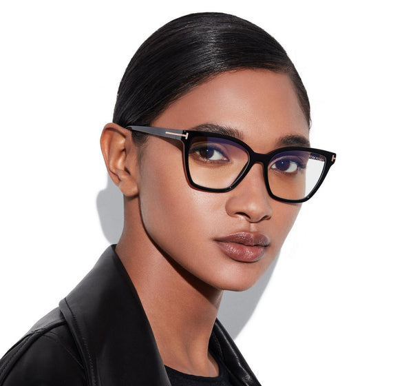 Oversized glasses, your guide to finding your style and fit